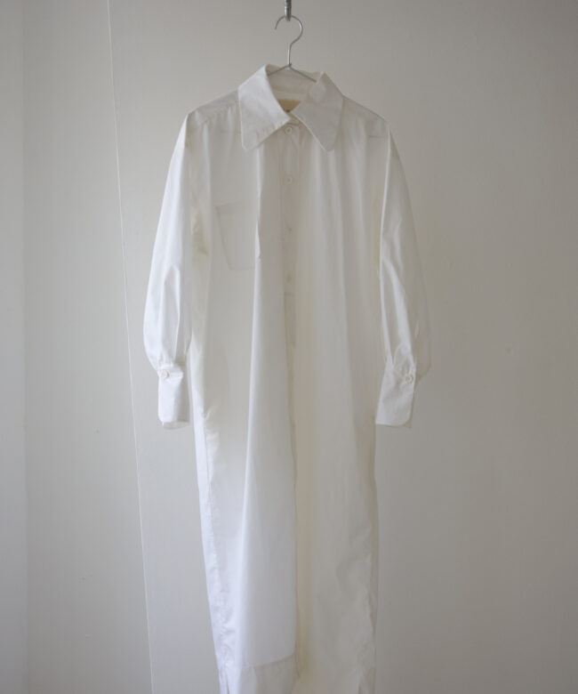 LONG COLLAR DRES