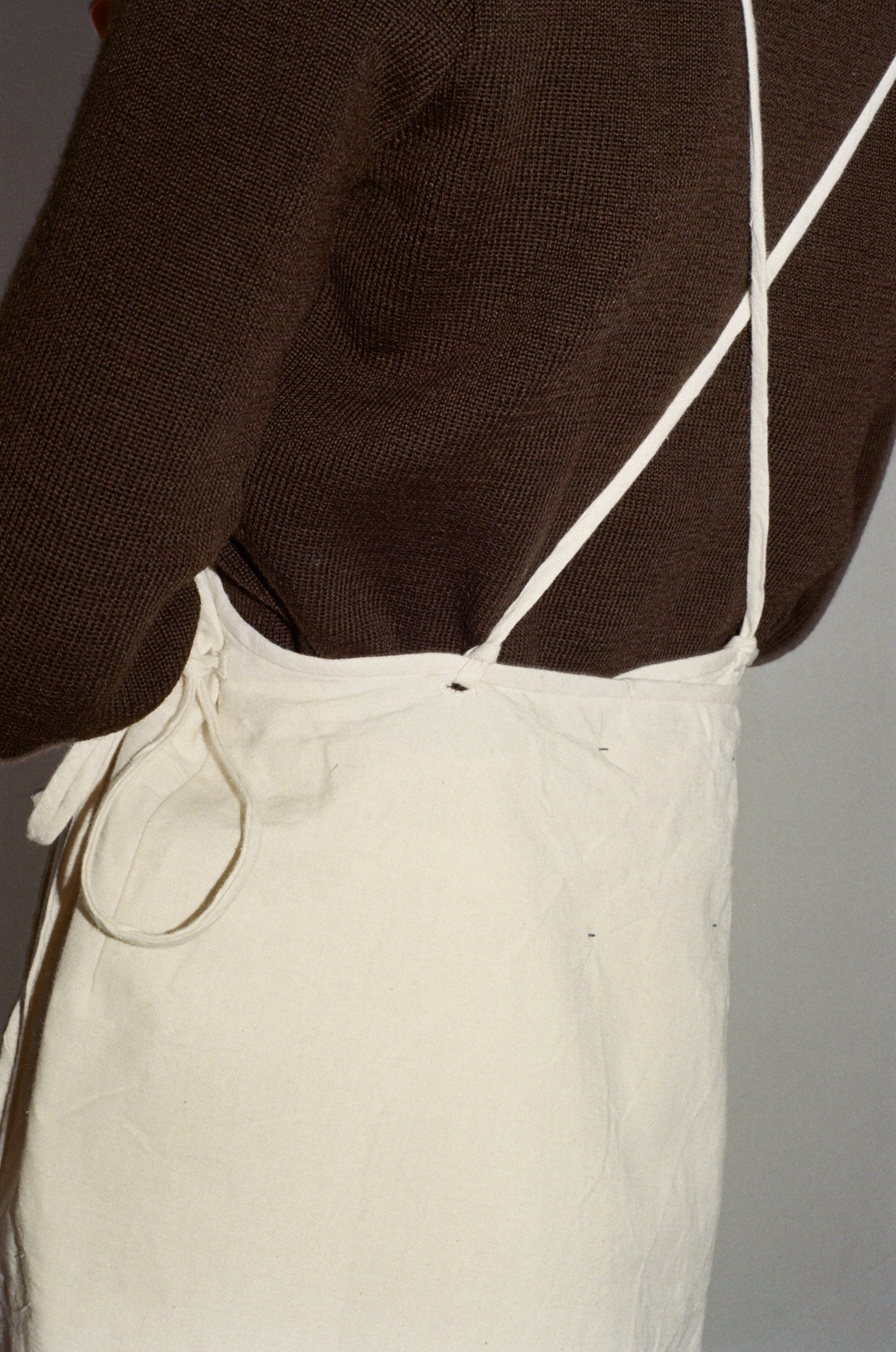 APRON DRESS – Image 2