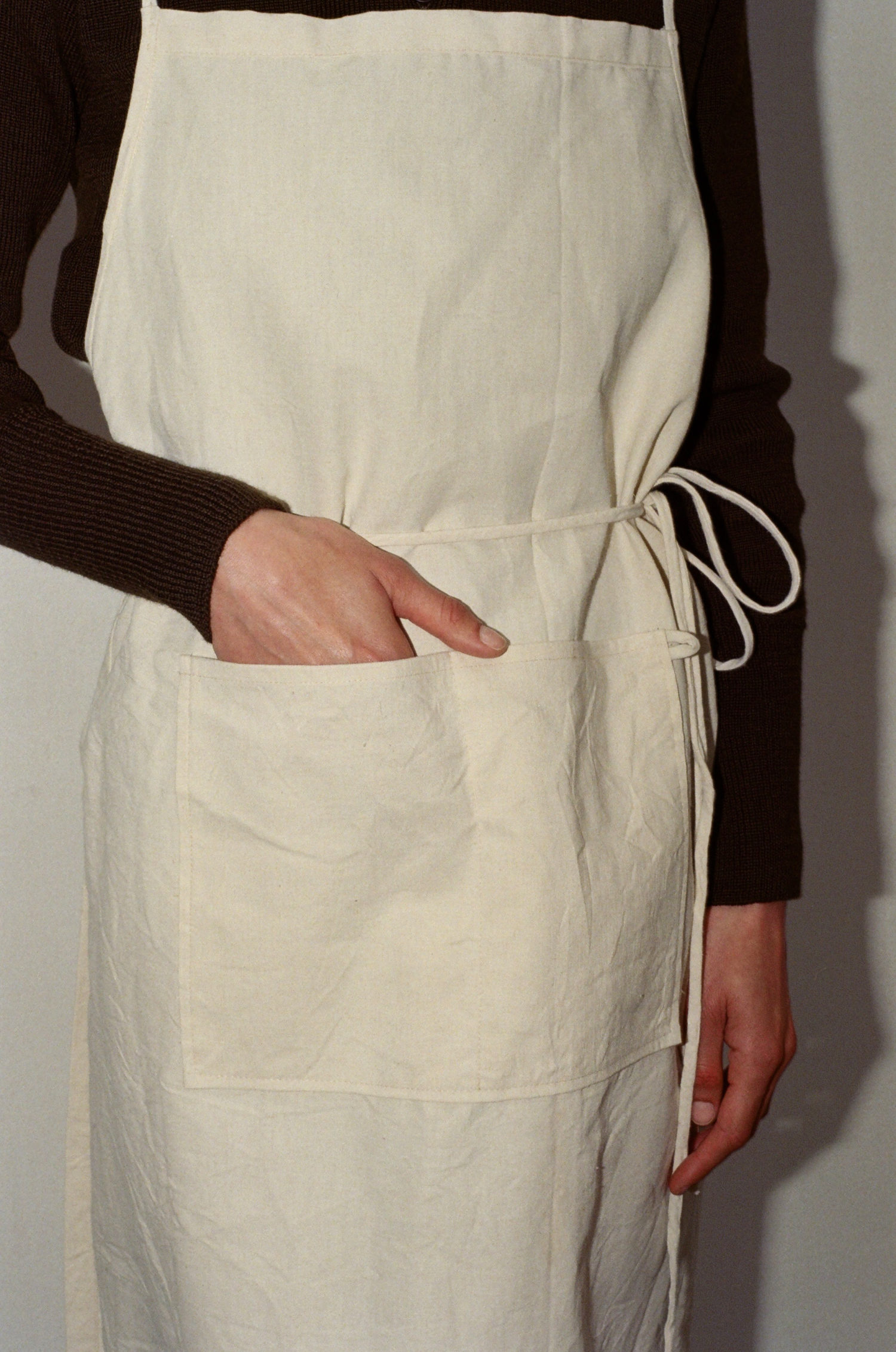 APRON DRESS – Image 3